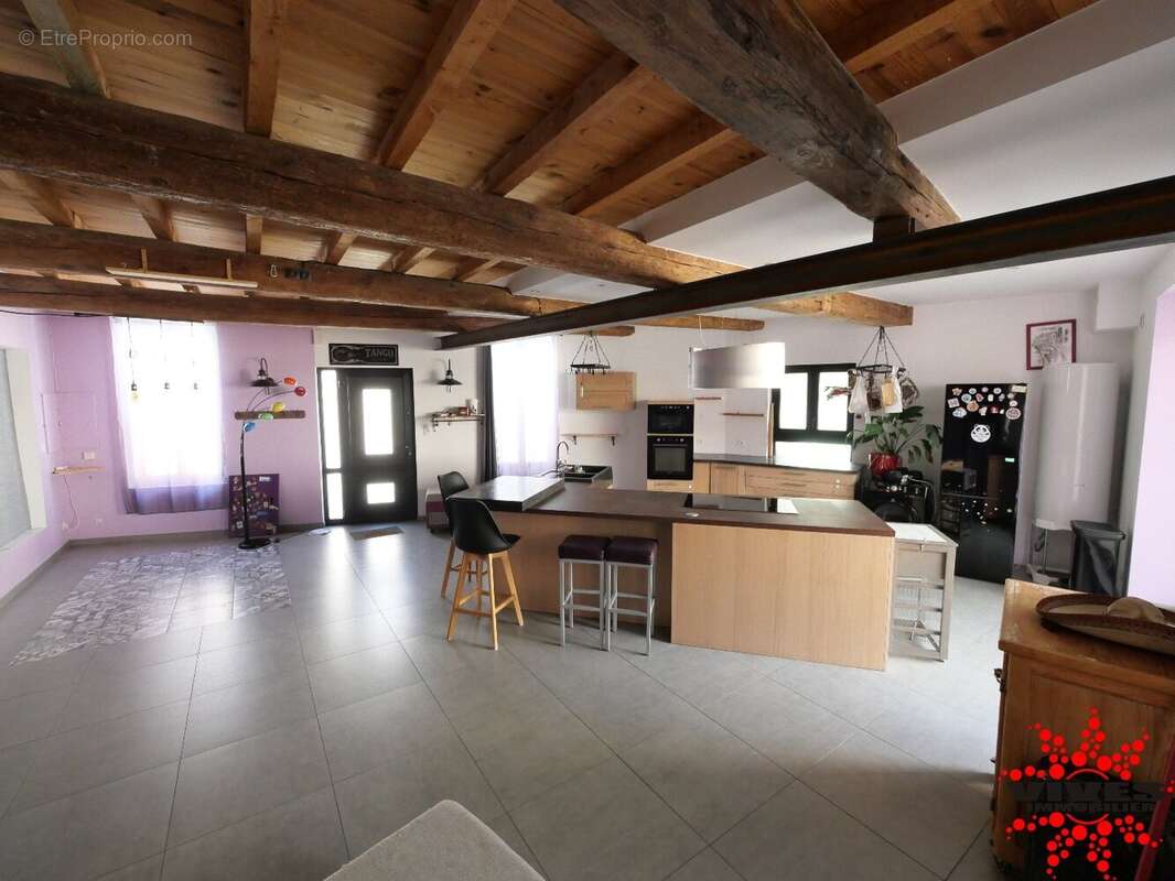 Maison à CAPESTANG