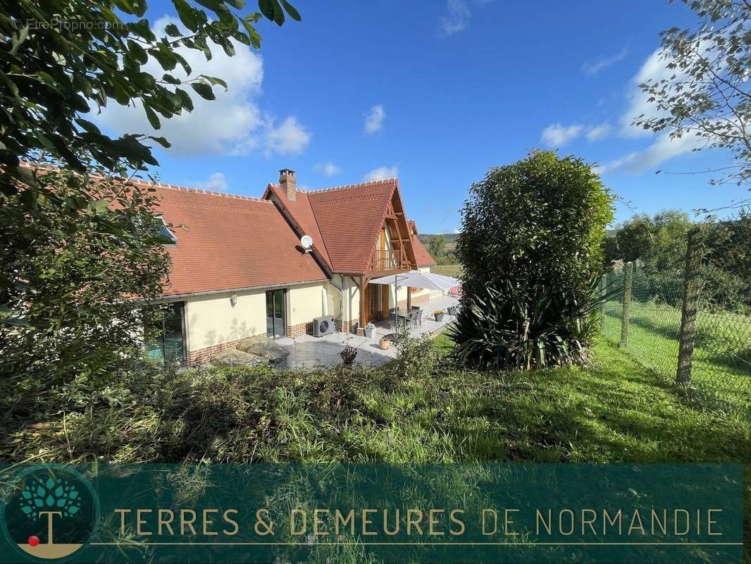 Maison à NEUFCHATEL-EN-BRAY