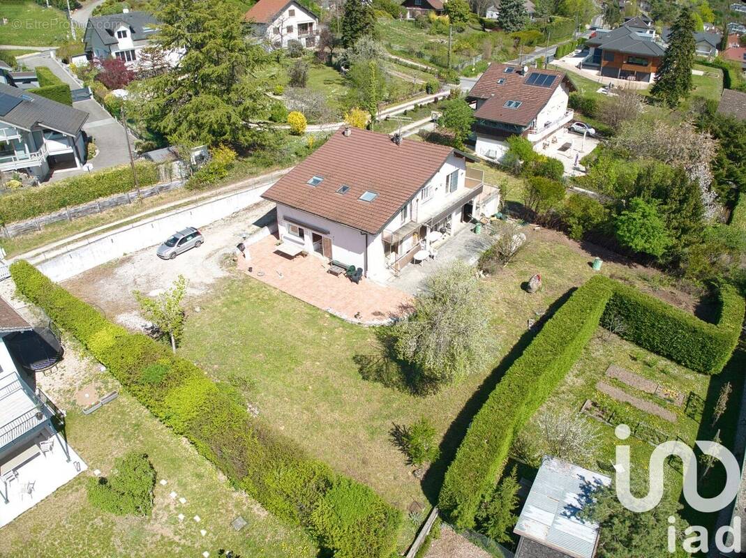 Photo 1 - Maison à DIVONNE-LES-BAINS