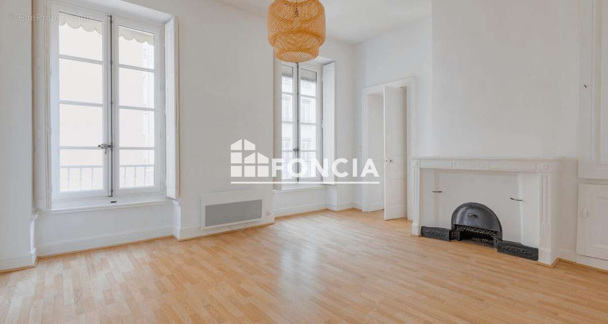 Appartement à LYON-2E