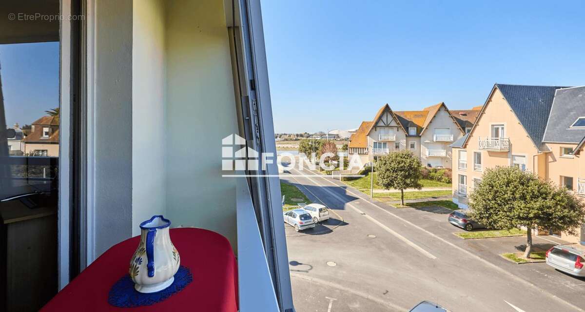 Appartement à COURSEULLES-SUR-MER