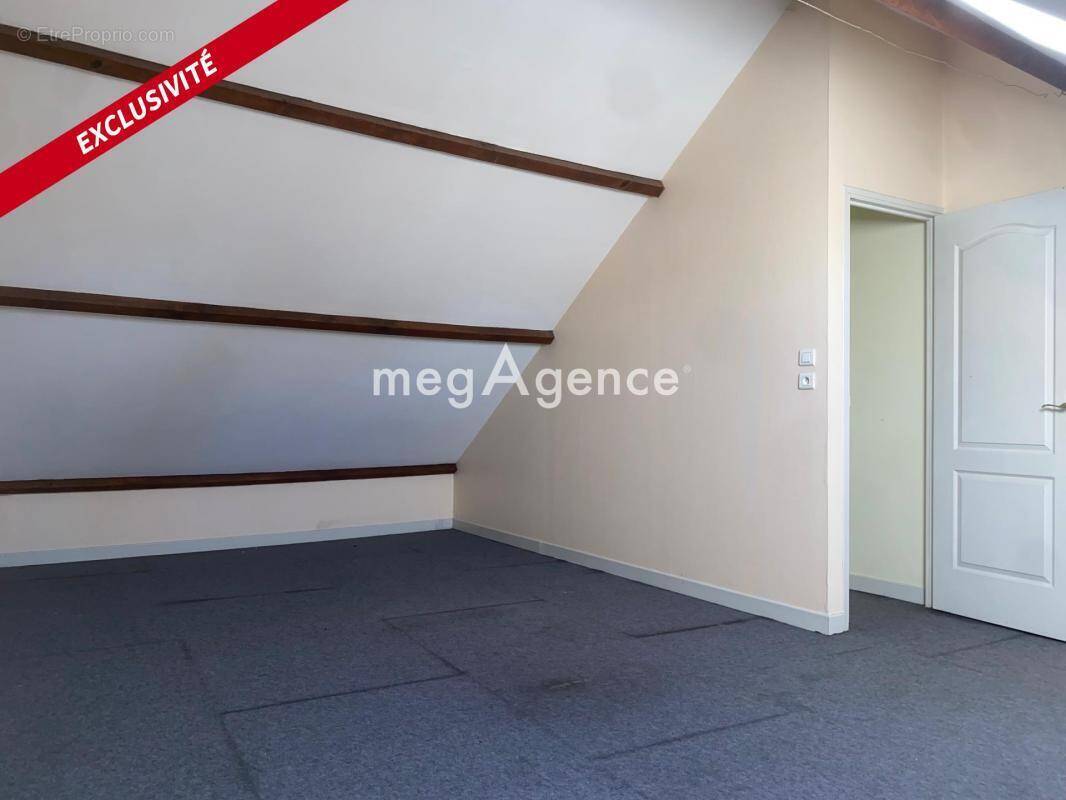 Appartement à CONDE-SUR-L&#039;ESCAUT