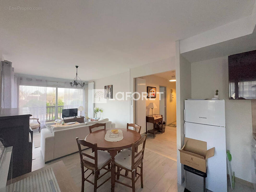 Appartement à COURSEULLES-SUR-MER