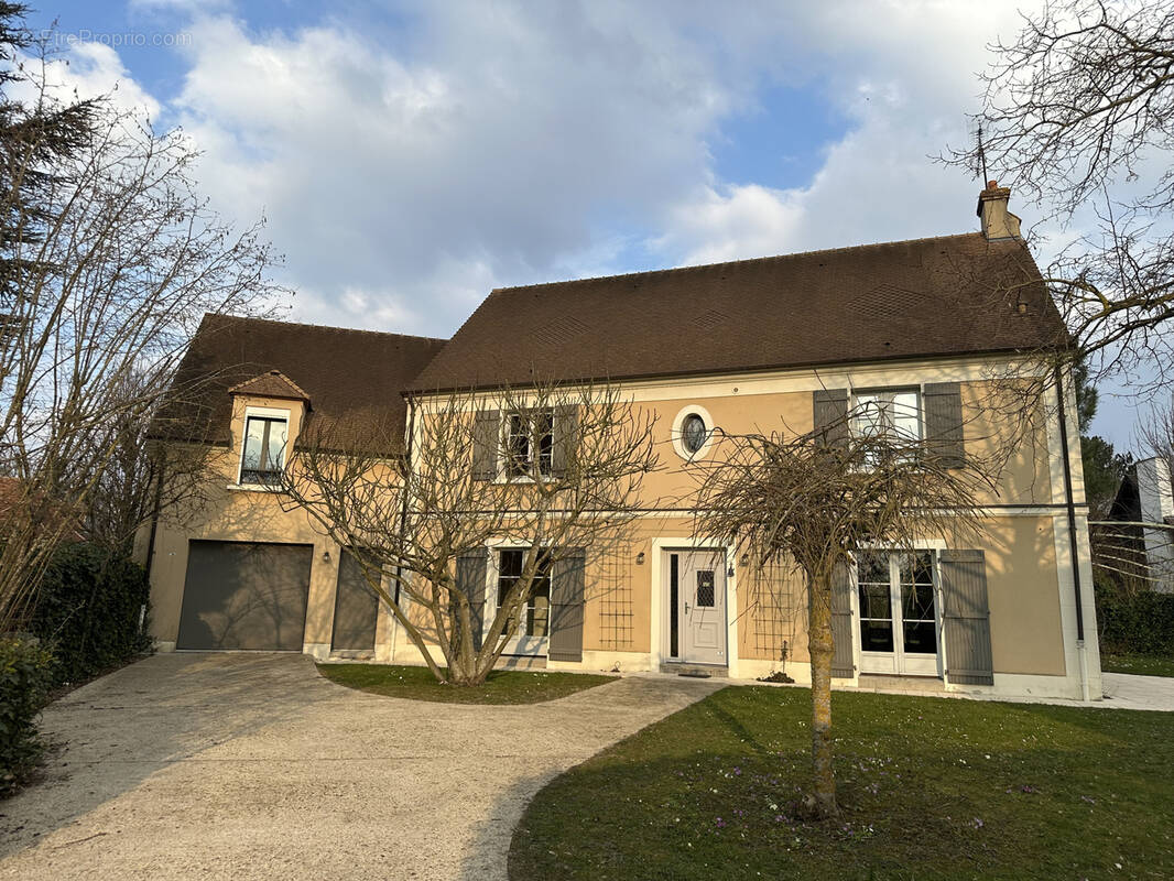 Maison à CHAVENAY