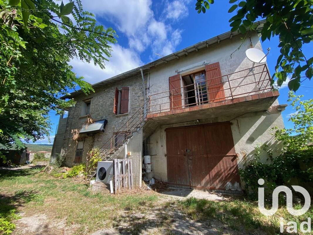 Photo 1 - Maison à SAINT-JULIEN-LES-ROSIERS