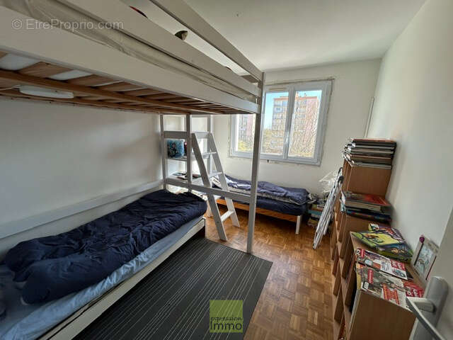 Appartement à BRON