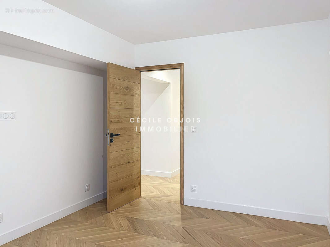 Appartement à SAINT-MAUR-DES-FOSSES