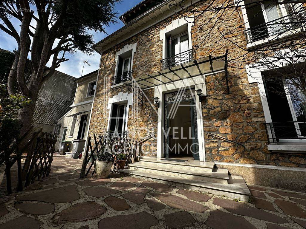 Maison à ROMAINVILLE