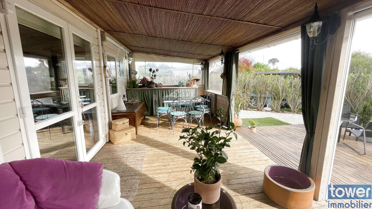 Maison à PUGET-SUR-ARGENS