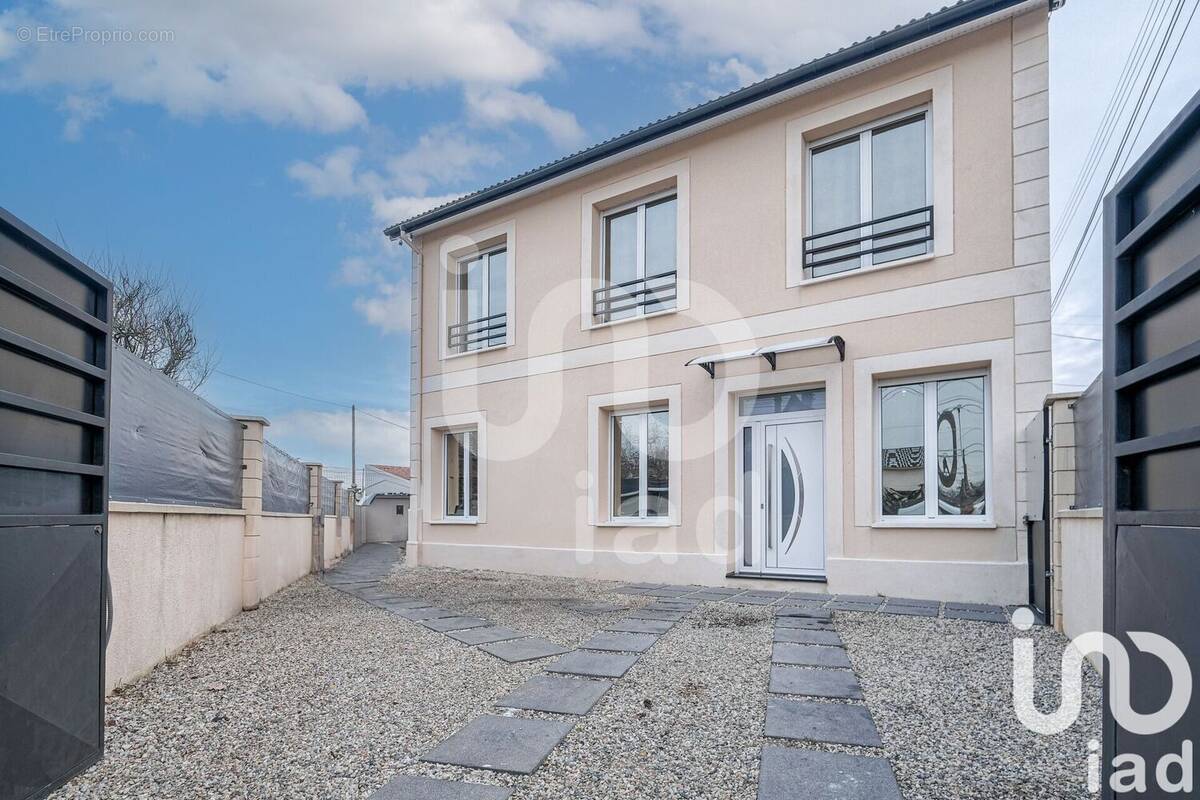 Photo 1 - Maison à MONTFERMEIL