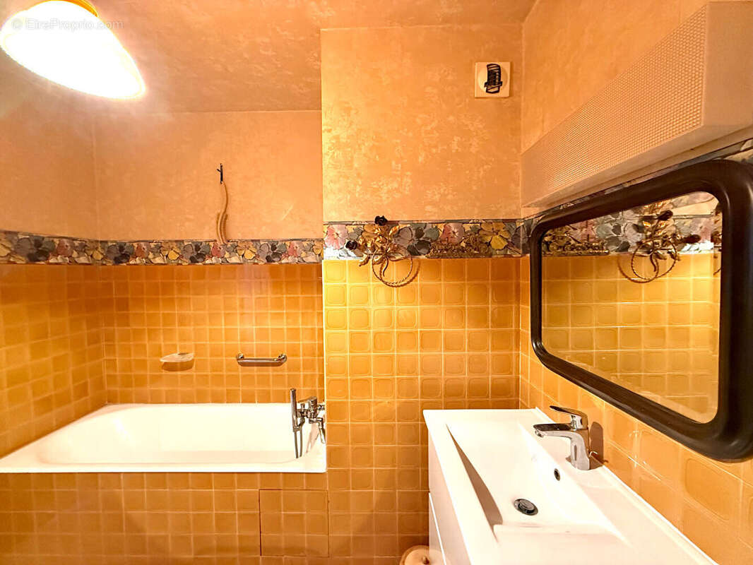 Appartement à LYON-9E