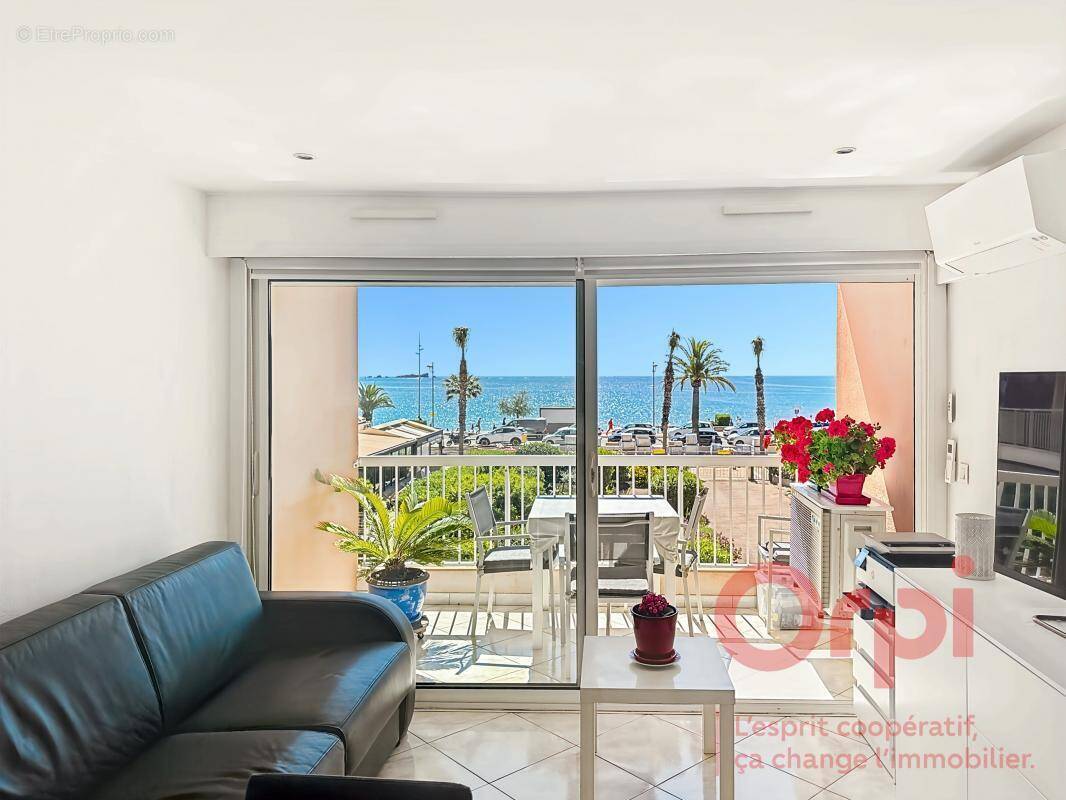 Appartement à FREJUS