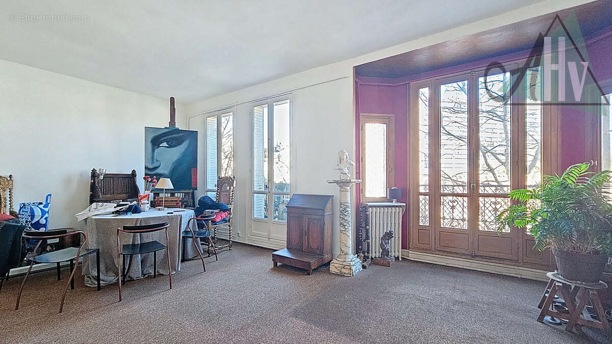 Appartement à PARIS-12E