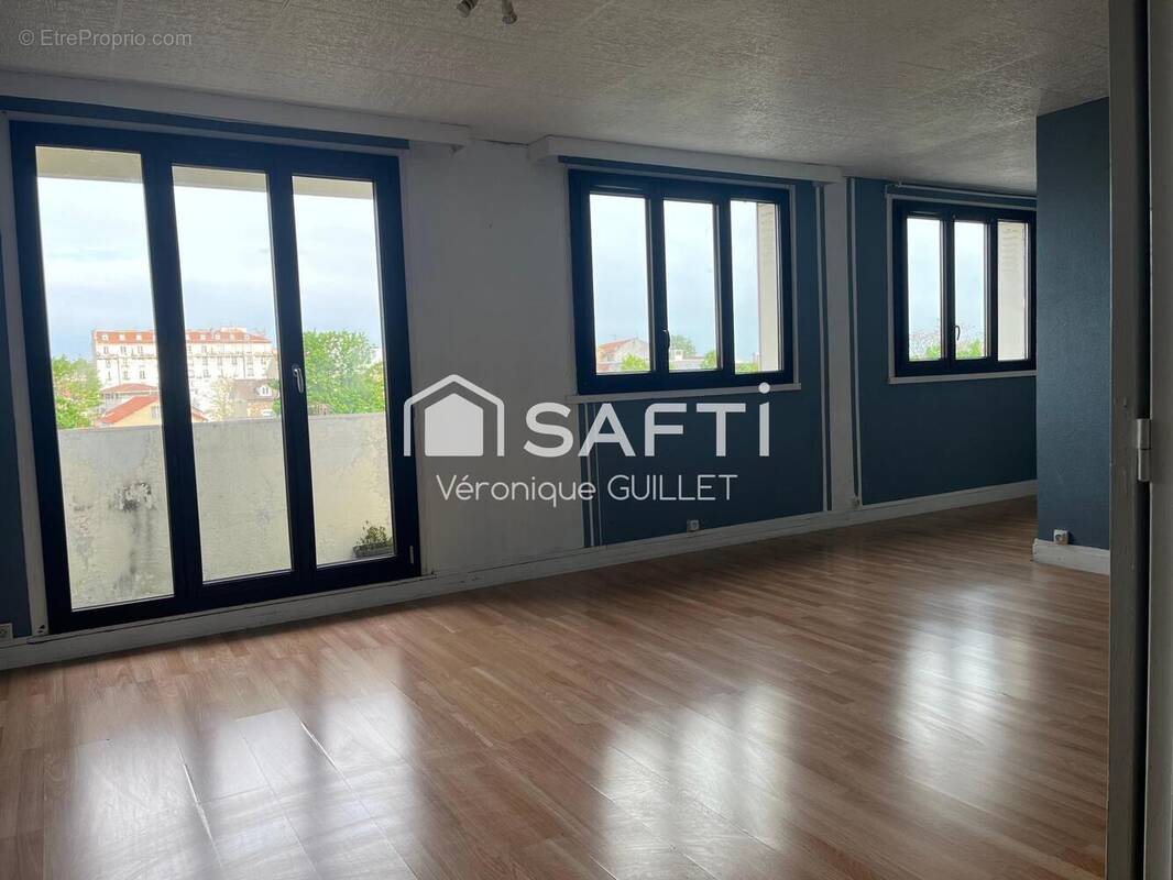 Photo 1 - Appartement à ARGENTEUIL