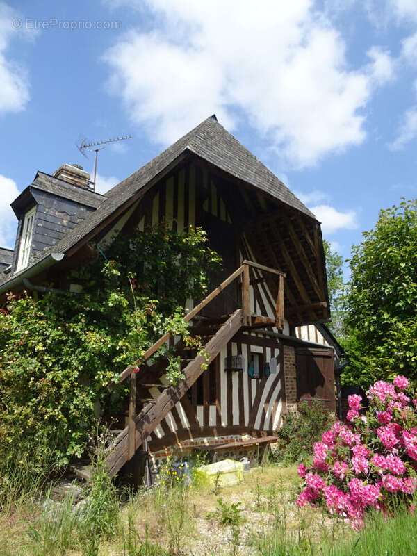 Maison à CORMEILLES