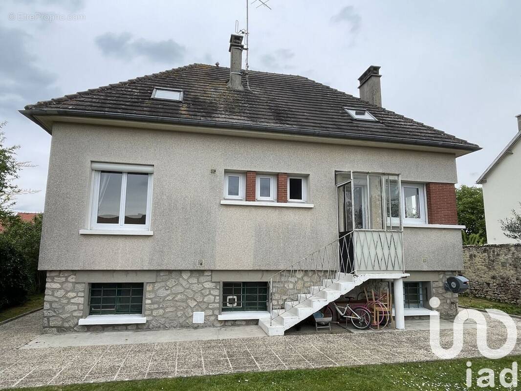 Photo 1 - Maison à MORET-SUR-LOING