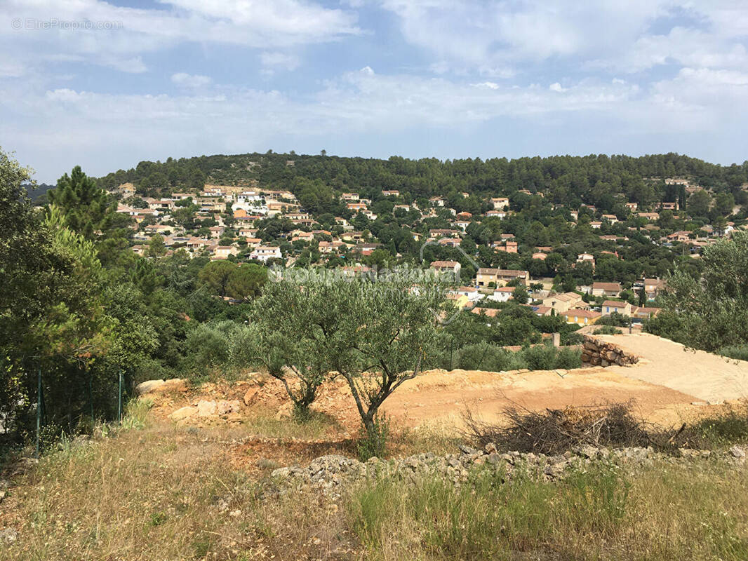 Terrain à CABASSE