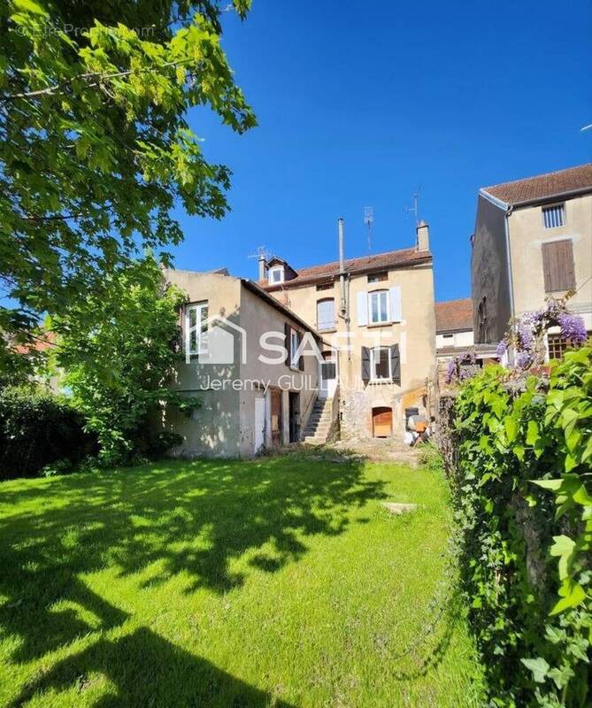 Photo 1 - Appartement à CUSSET