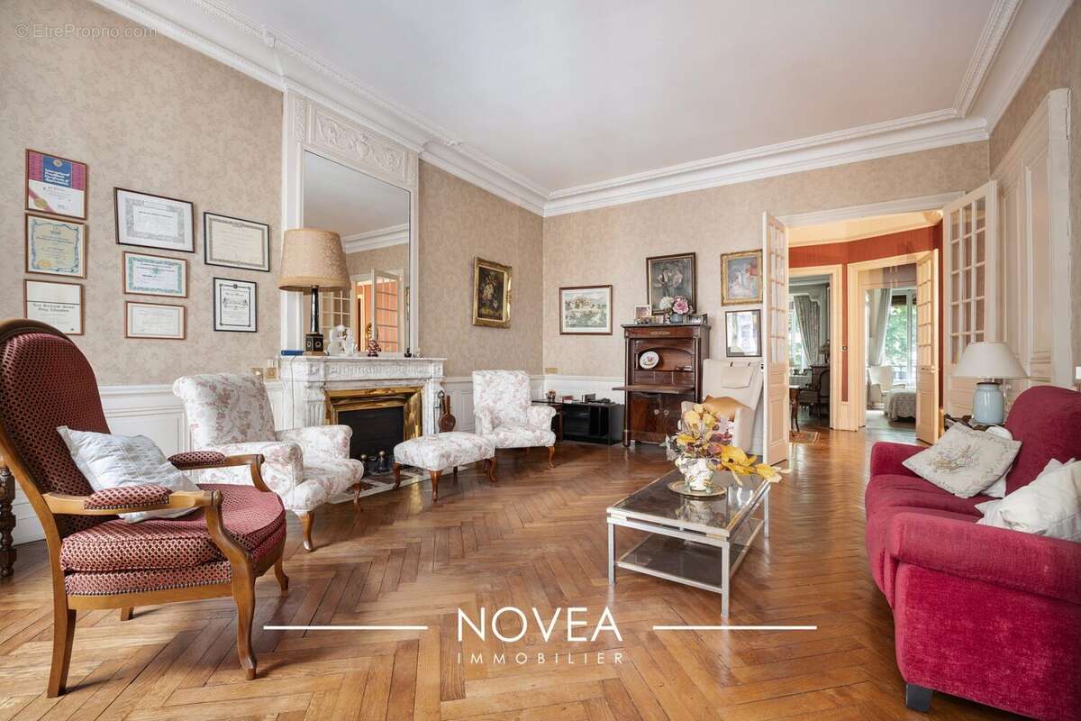 Appartement à LYON-6E