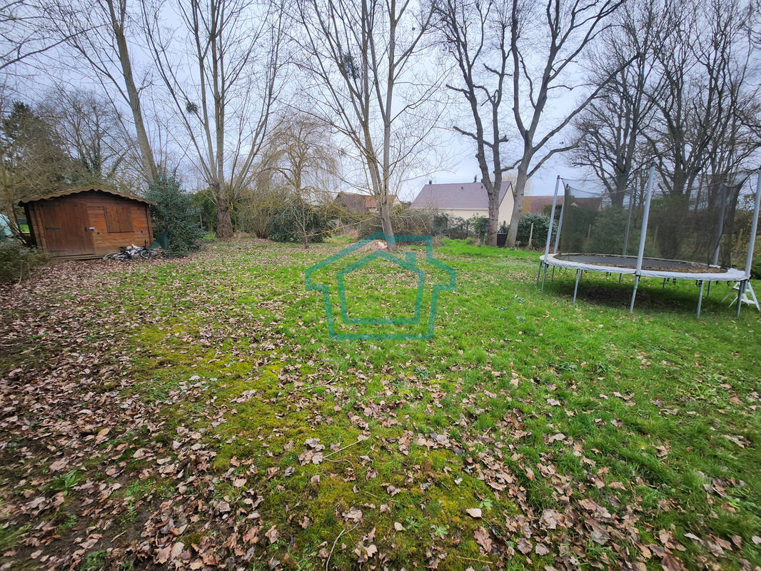 Terrain à LA QUEUE-LES-YVELINES