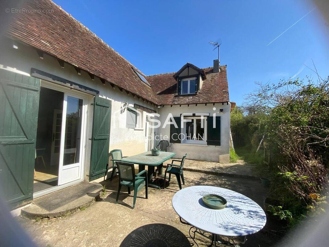 Photo 1 - Maison à DAMMARIE