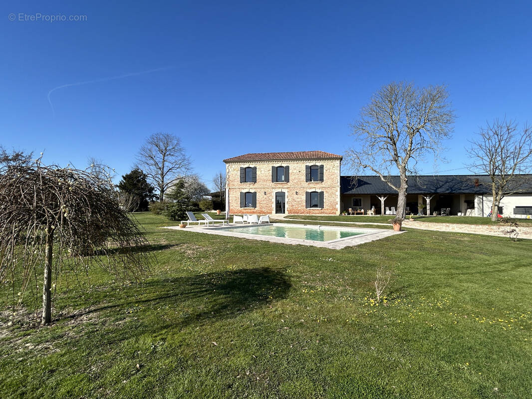 Maison à CAUDECOSTE