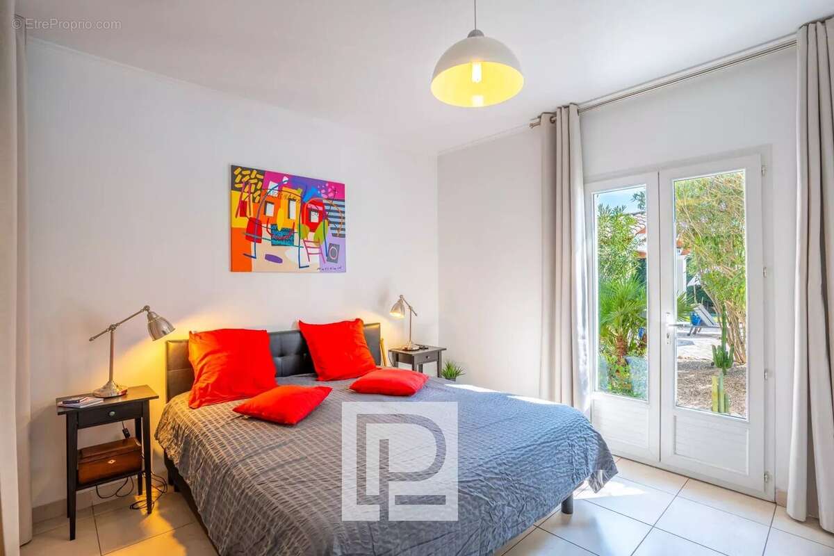 Maison à MOUGINS