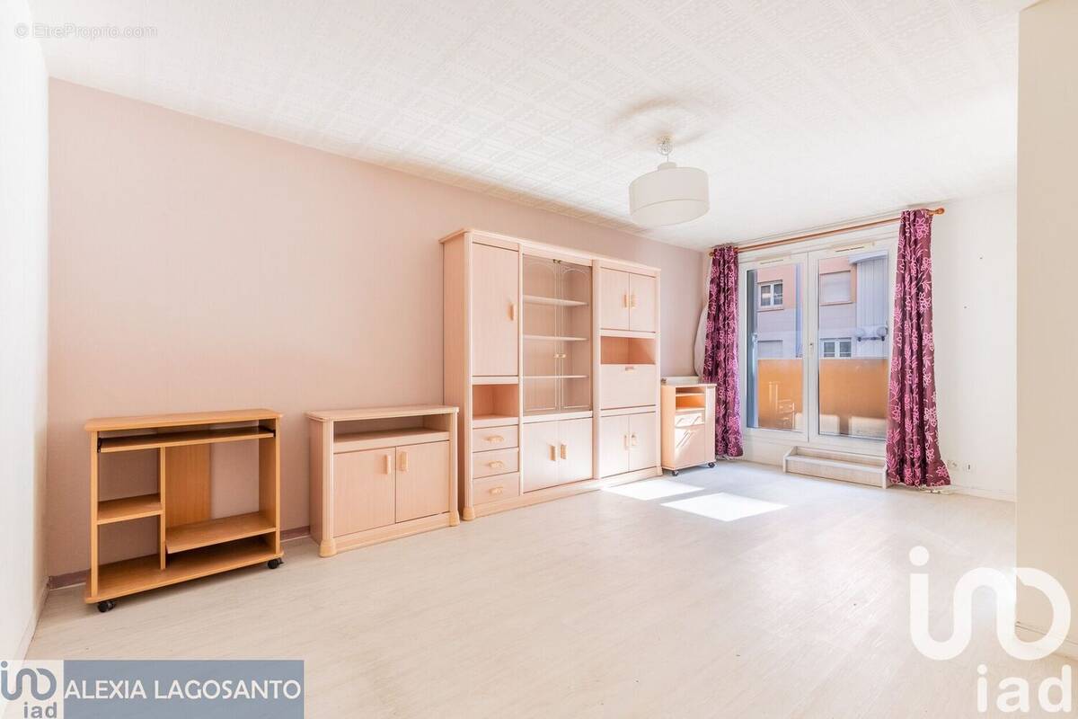 Photo 1 - Appartement à BONNEUIL-SUR-MARNE