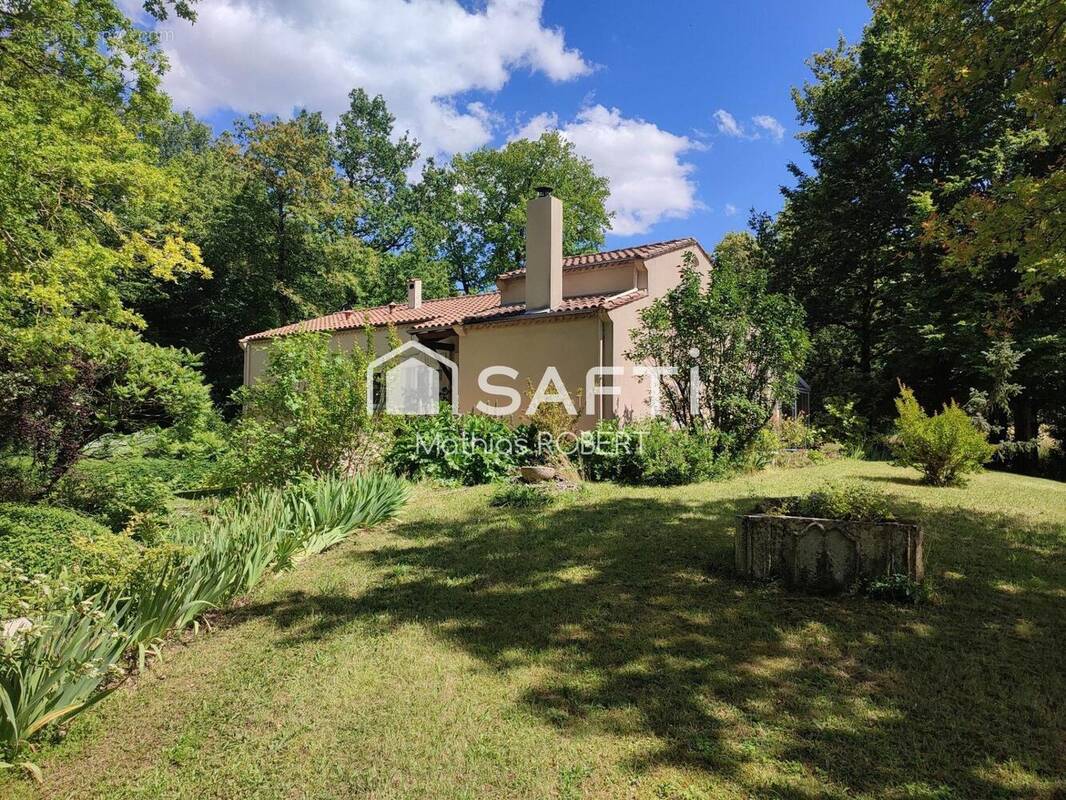 Photo 1 - Maison à ROUILLAC