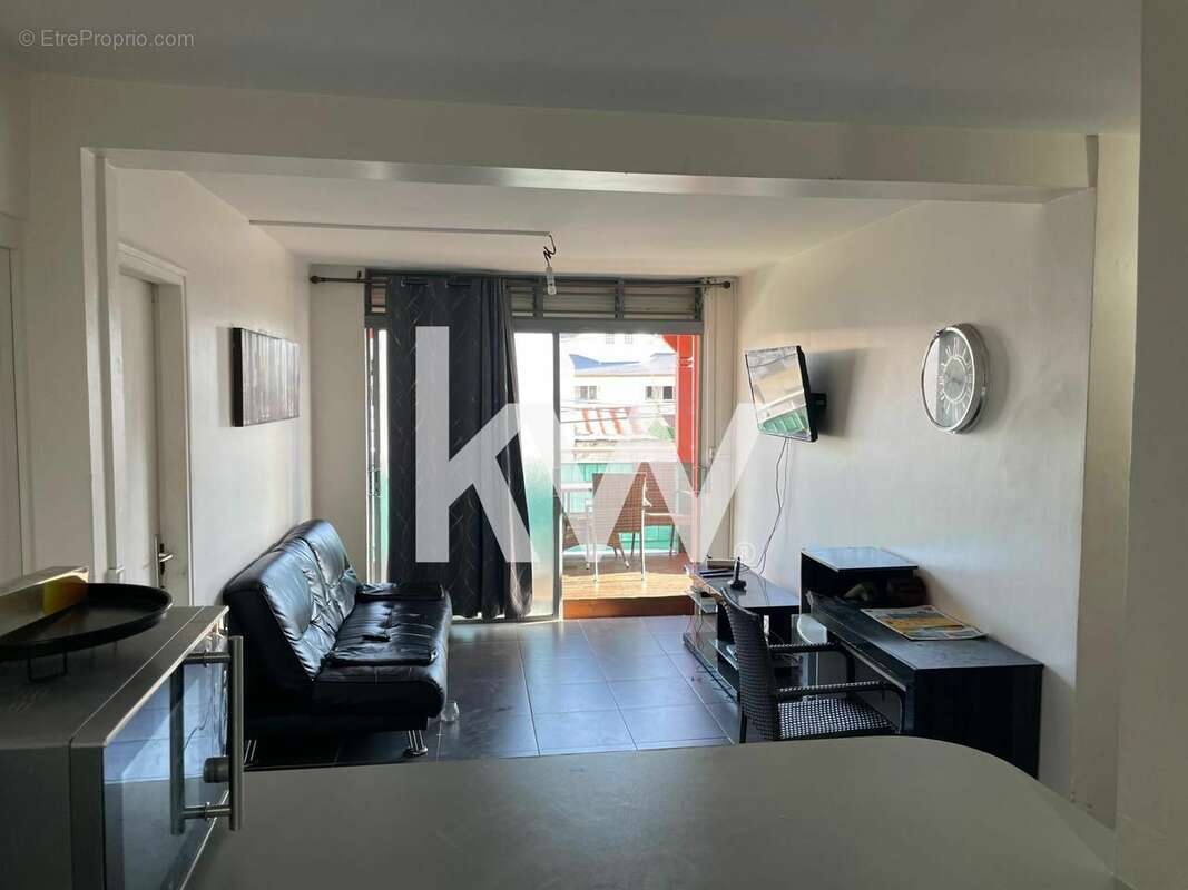 Appartement à POINTE-A-PITRE