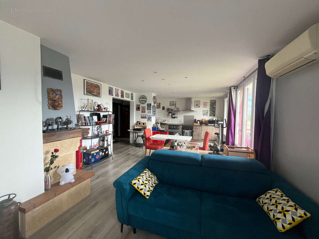 Appartement à GIERES