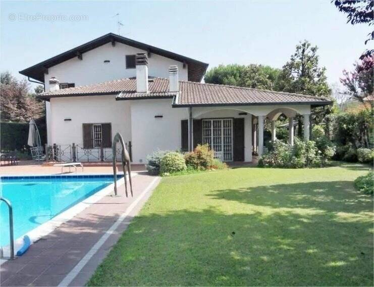 Maison à CAGNES-SUR-MER
