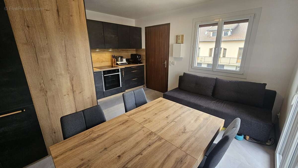 Appartement à ALBENS