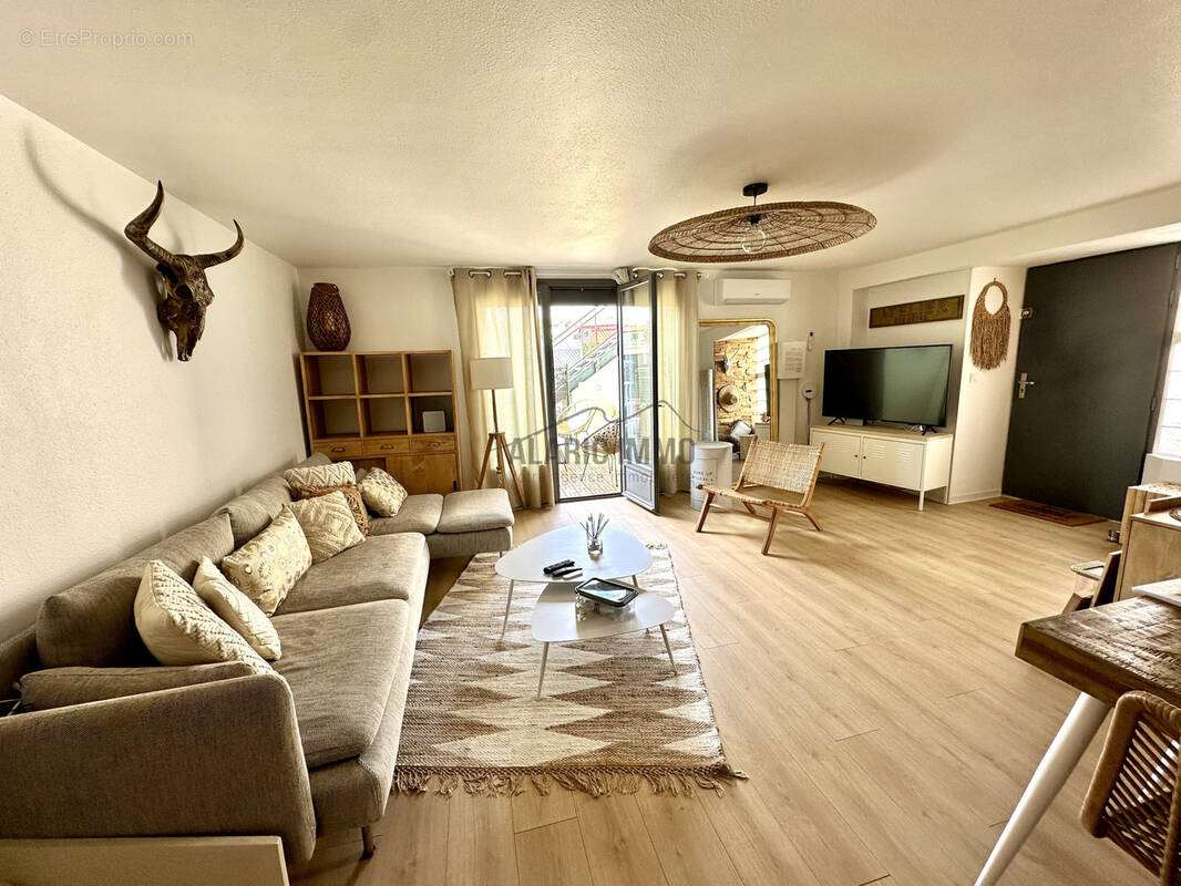 Appartement à LEZIGNAN-CORBIERES