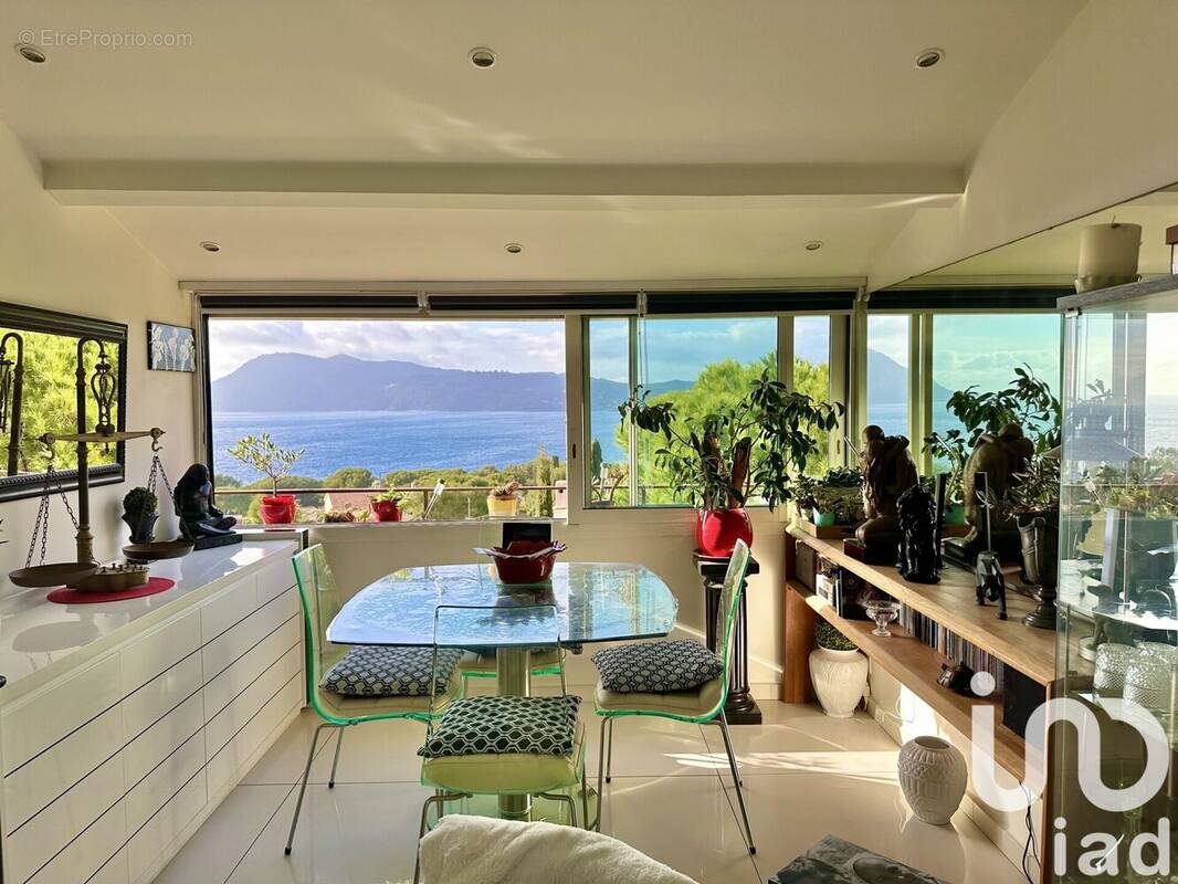 Photo 1 - Appartement à SAINT-MANDRIER-SUR-MER