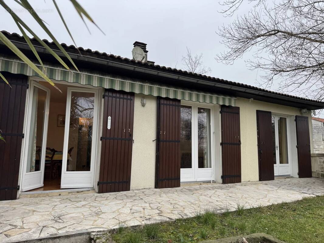 Maison à JARNAC
