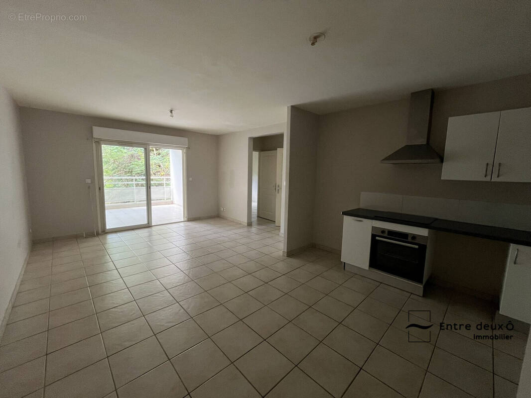Appartement à LE ROBERT