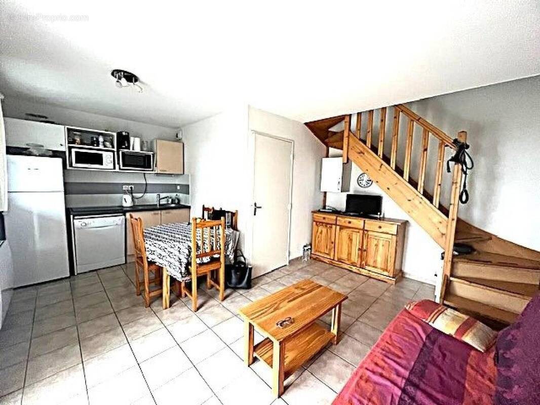 Photo 1 - Maison à CALVISSON
