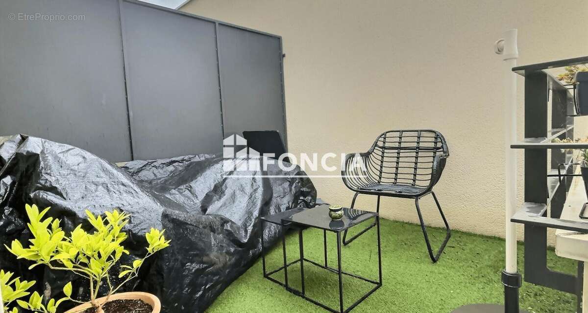 Appartement à LYON-9E