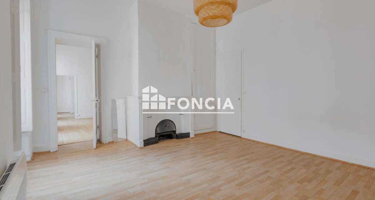 Appartement à LYON-2E