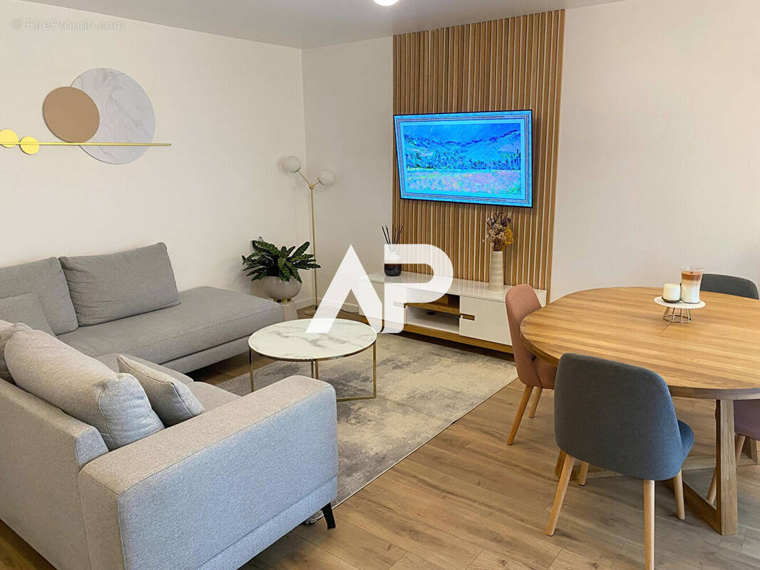 Appartement à SAINT-GRATIEN