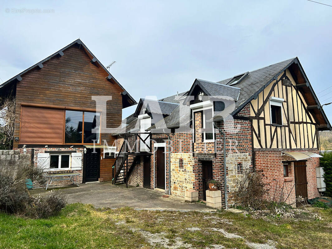 Maison à VIMOUTIERS