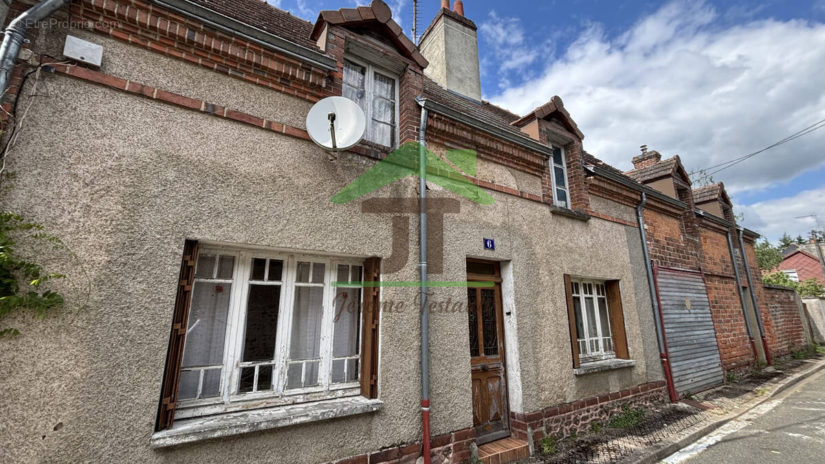 Maison à ARROU