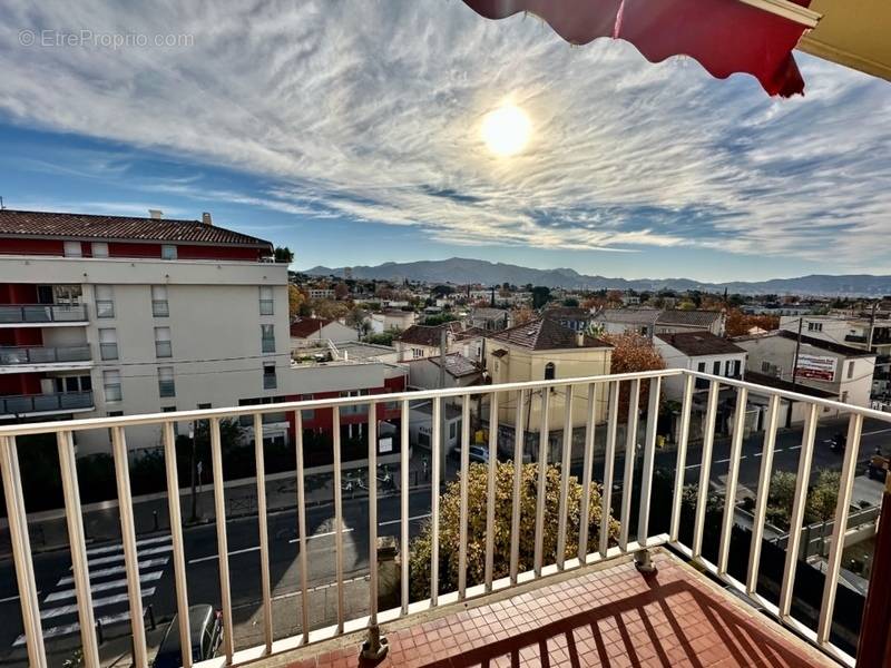 Appartement à MARSEILLE-12E