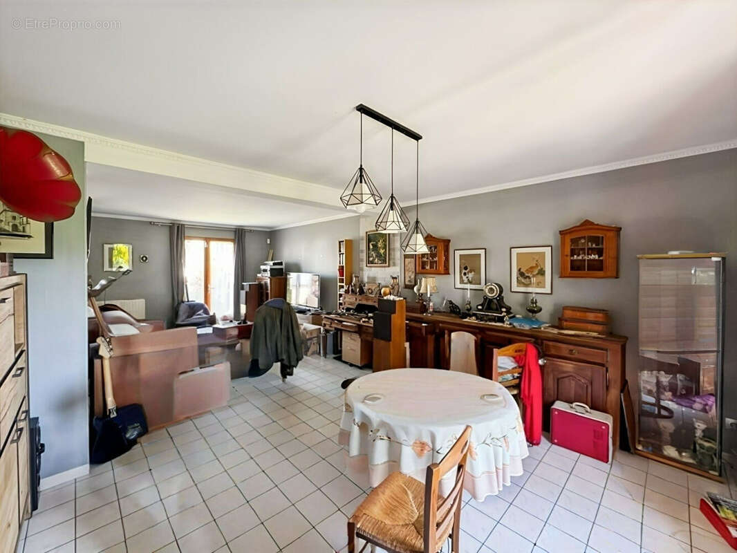 Maison à RIS-ORANGIS