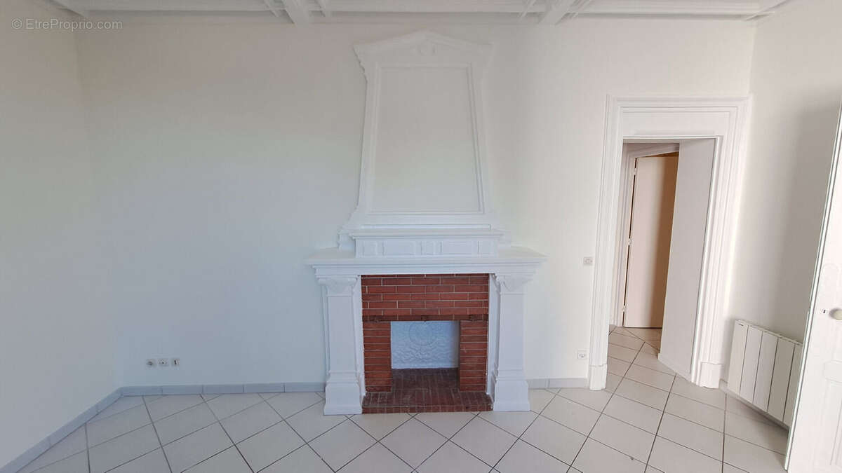 Appartement à SAINT-REMY-LES-CHEVREUSE