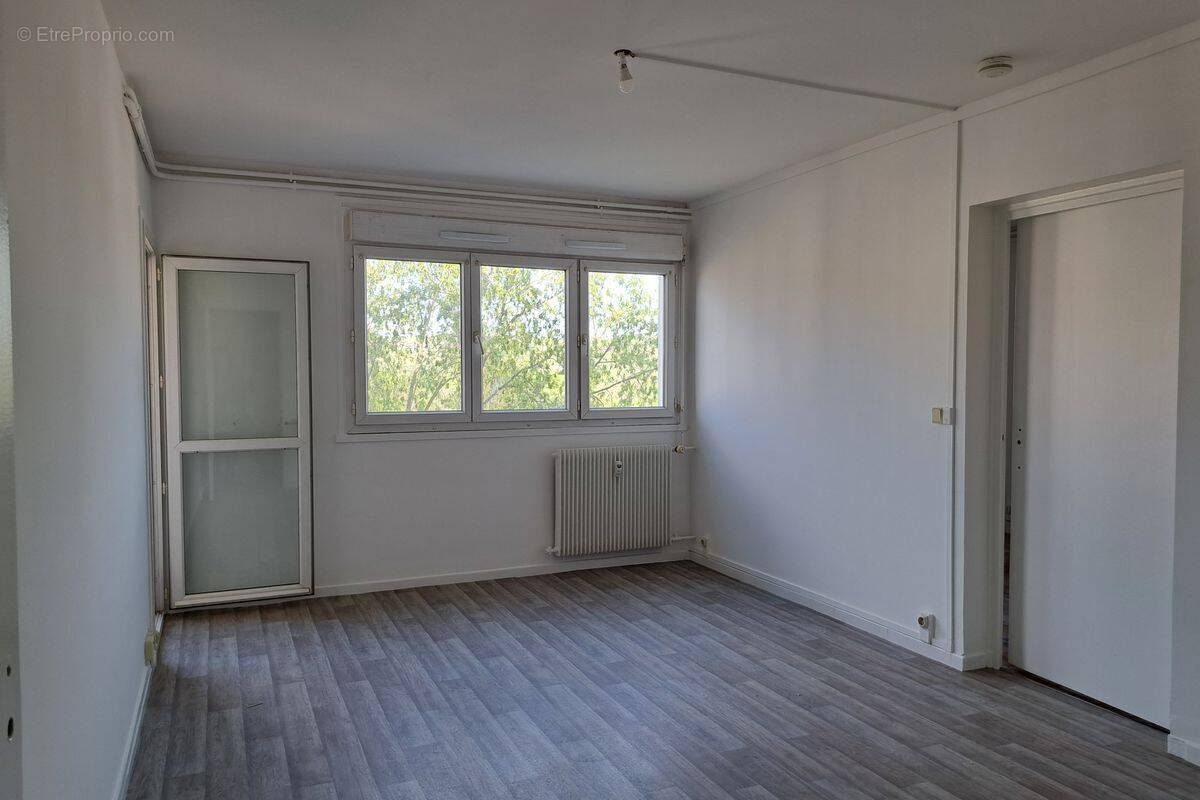 Appartement à GIVORS