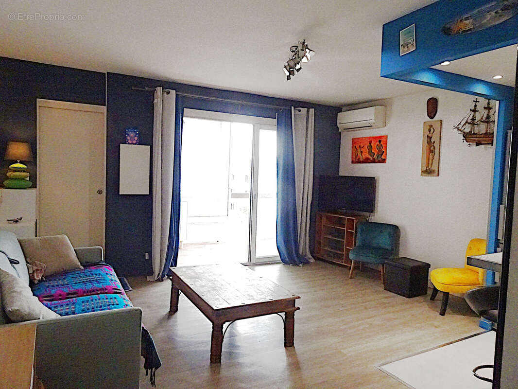 Appartement à HYERES