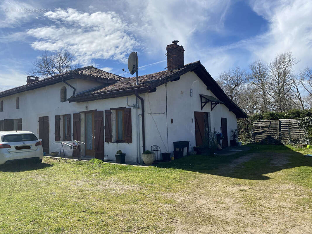 Maison à SAUGNACQ-ET-MURET