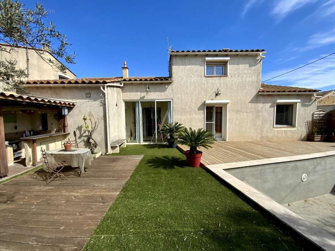 Maison à BEAUCAIRE
